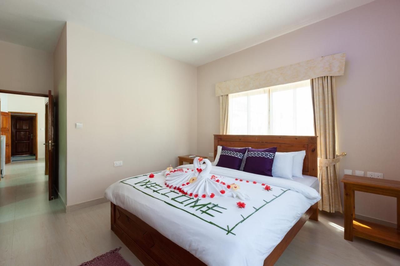 Stone Self Catering Apartment Grand Anse  Extérieur photo