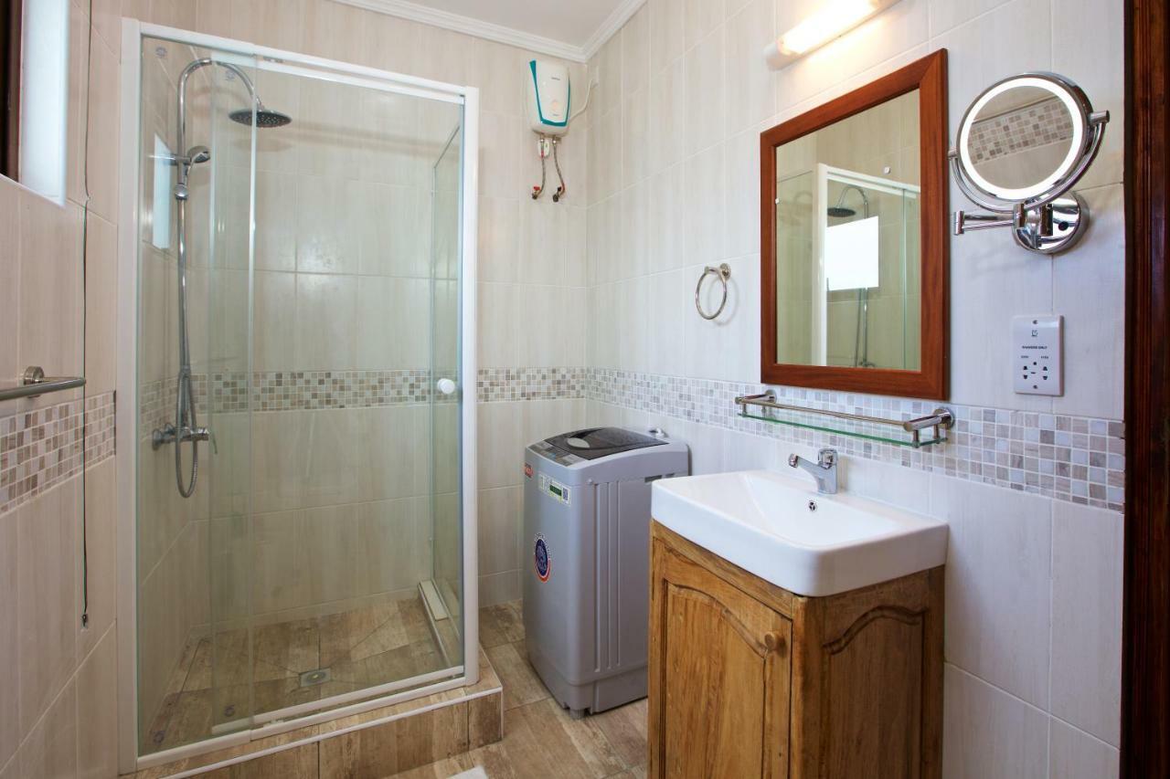Stone Self Catering Apartment Grand Anse  Extérieur photo